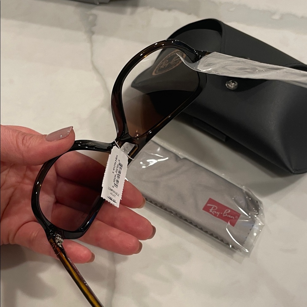 Ray-Ban sunglasses brown - Picture 4 of 10
